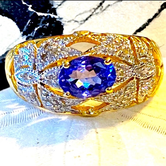 STUNNING 14K Gold Diamond Oval TANZANITE and Diamond Statement Ring Size 6! - Picture 12 of 16